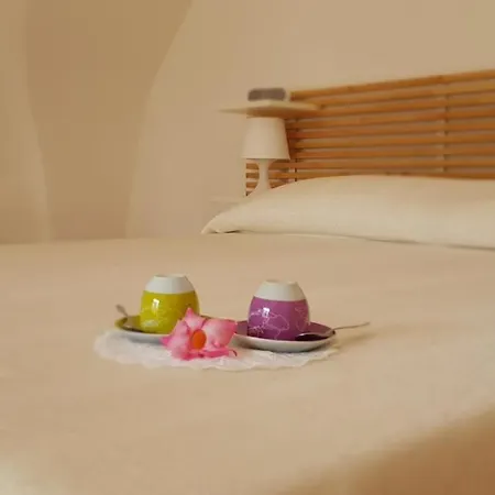 דירה Il Cortile Segreto - Con Parcheggio Privato לצ'ה