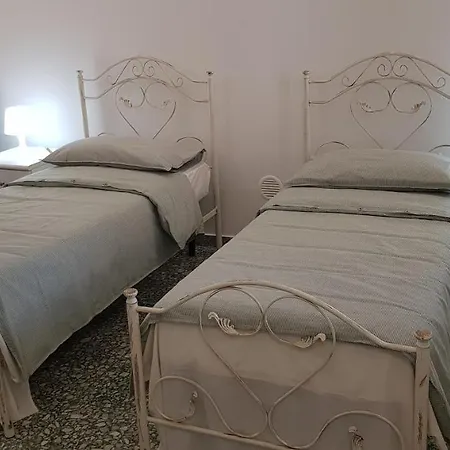 Il Cortile Segreto - Con Parcheggio Privato Lecce