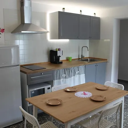 Appartamento Il Cortile Segreto - Con Parcheggio Privato *